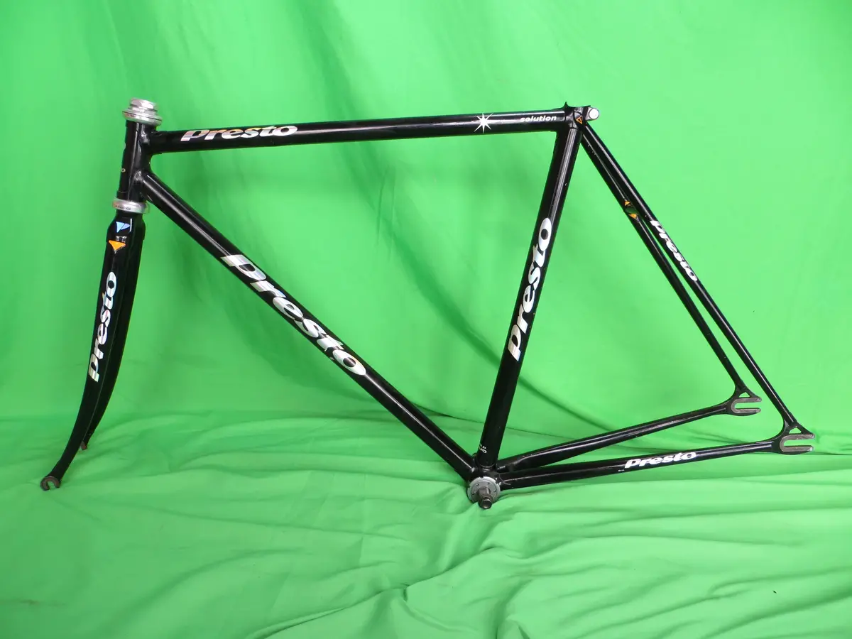 Presto // Black // 50.5Cm 1