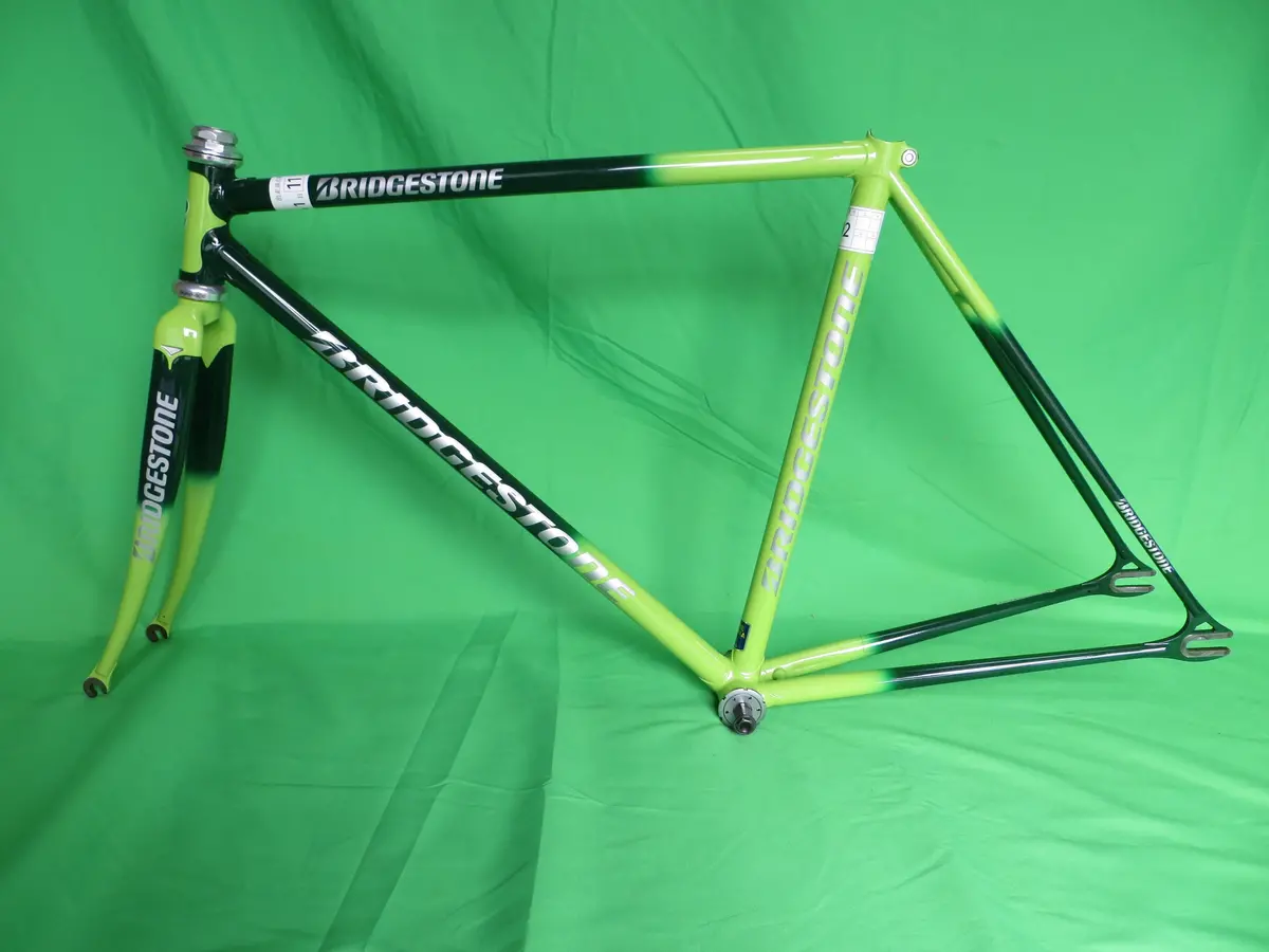 Bridgestone Columbus Max Fork  // Green / Yellowish Green Fade // 50Cm 1