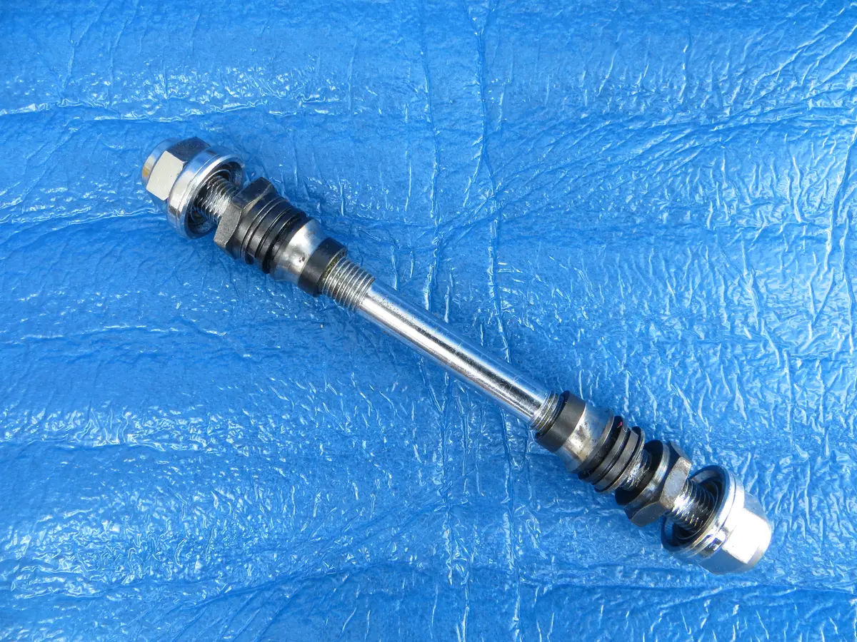 Shimano Dura Ace Hb-7600 Front Hub Axle Set 8Mm (25071904) 1