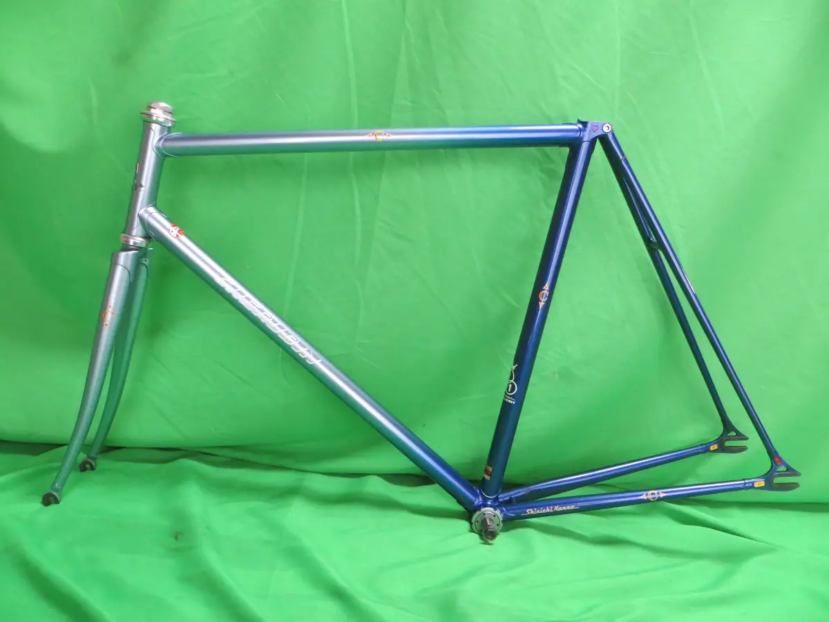 Cherubim //  / Navy Bluish Silver Fade // 56Cm 1