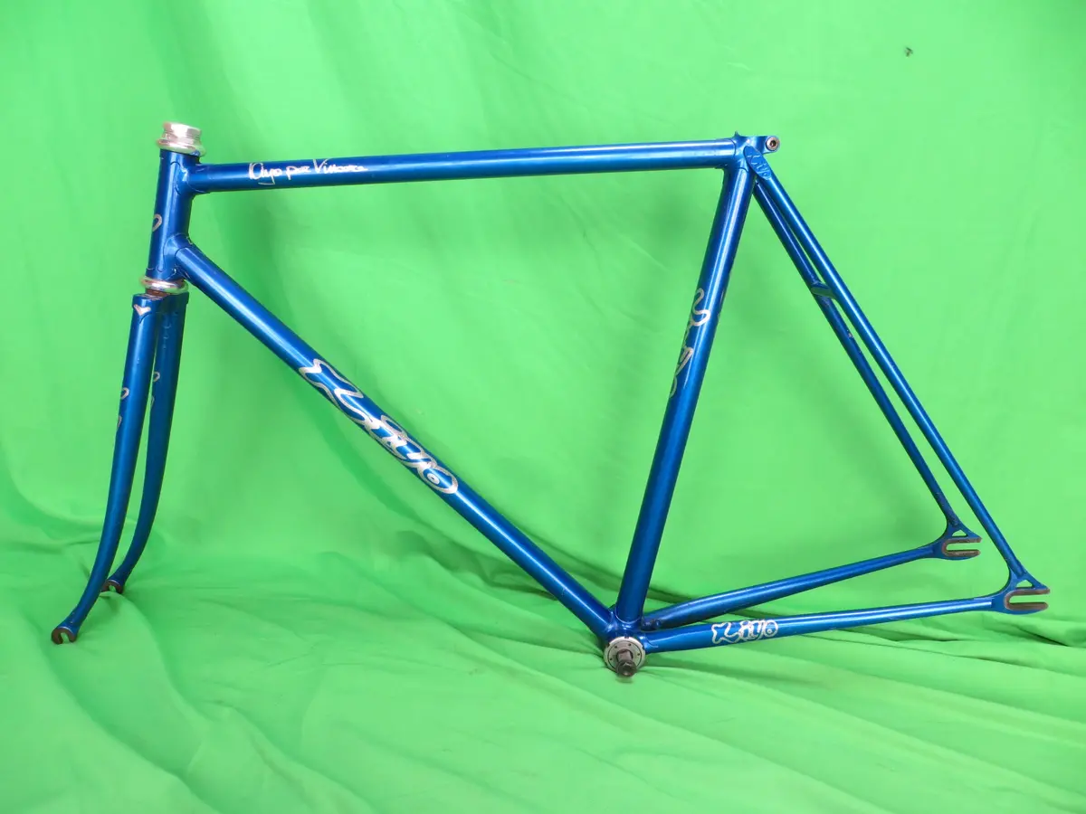 Kiyo Miyazawa // Blue Metallic  // 53Cm 1