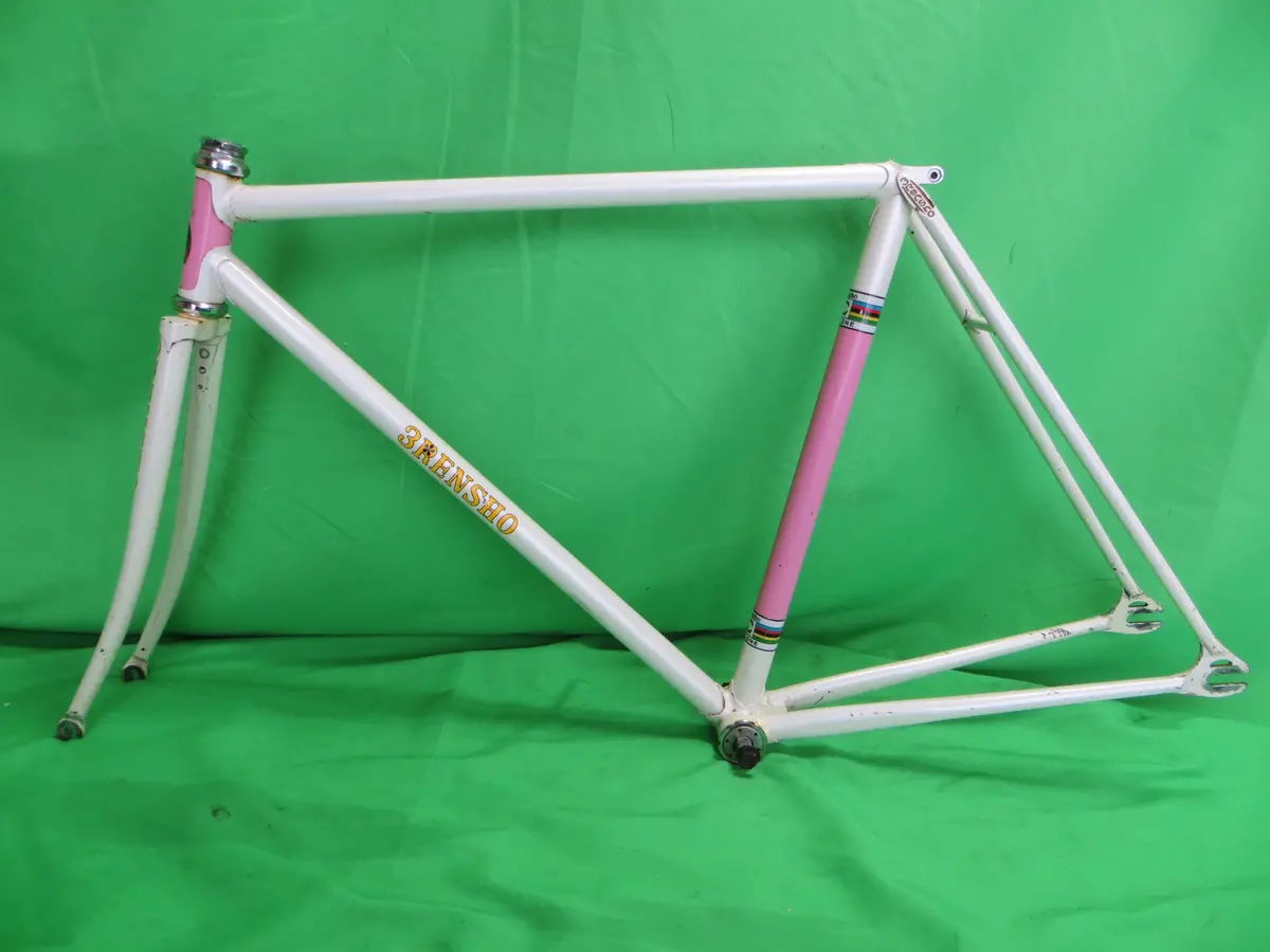 Super Rare! 3Rensho Cyclone //  White Pink Two Tone // 50Cm 1