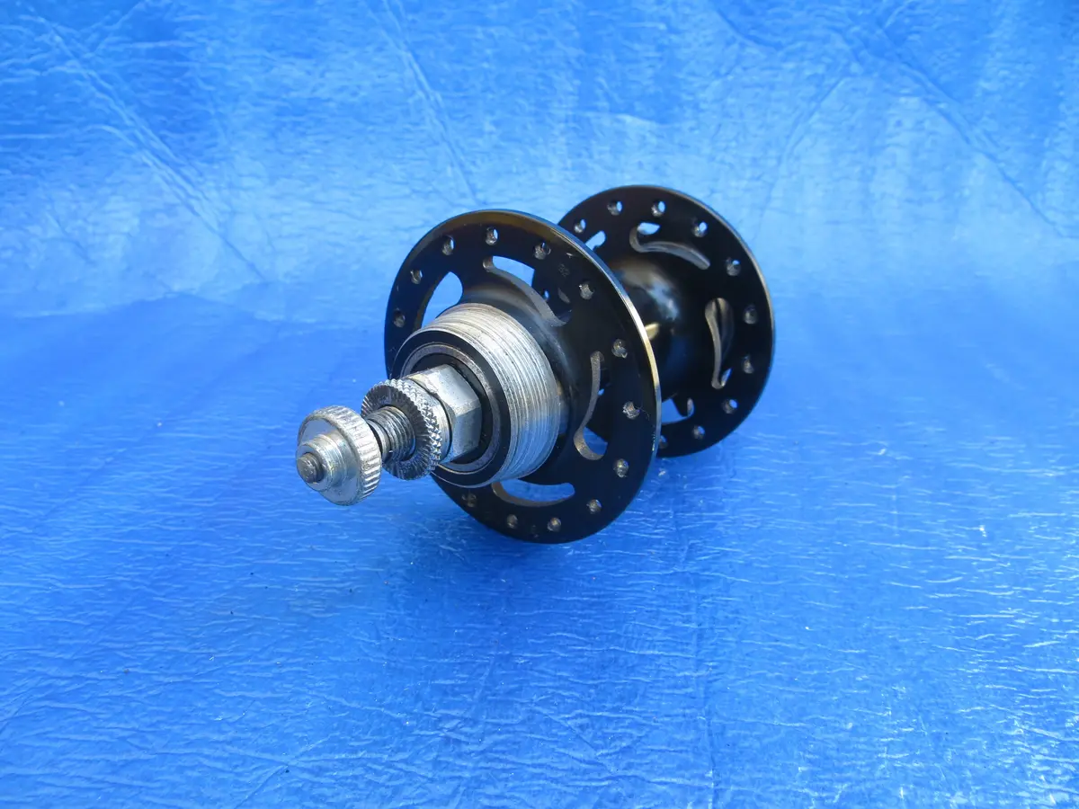Unknown 32H Rear Hub 120Mm Non Njs  Quick Release (24101929) 1