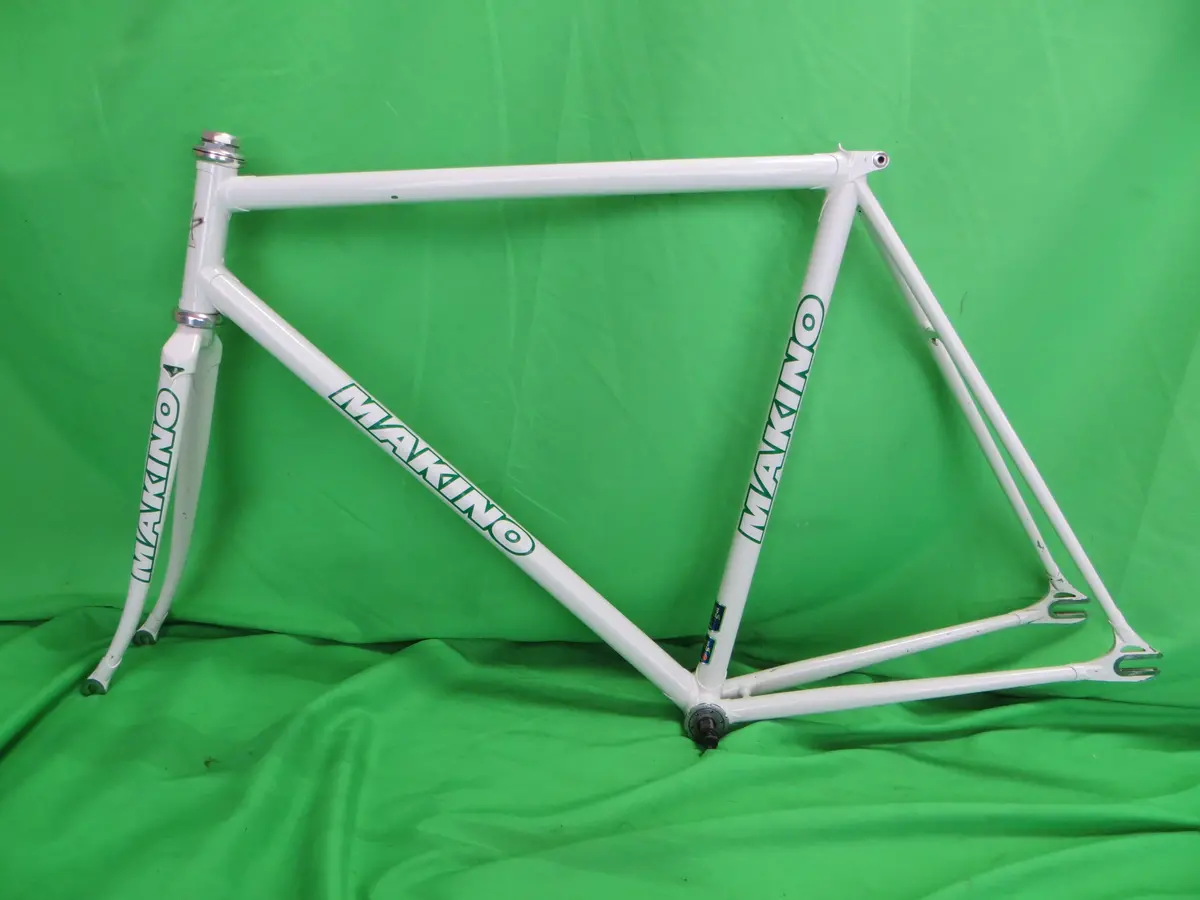 Makino Kaisei Ultima R // White // 55Cm 1