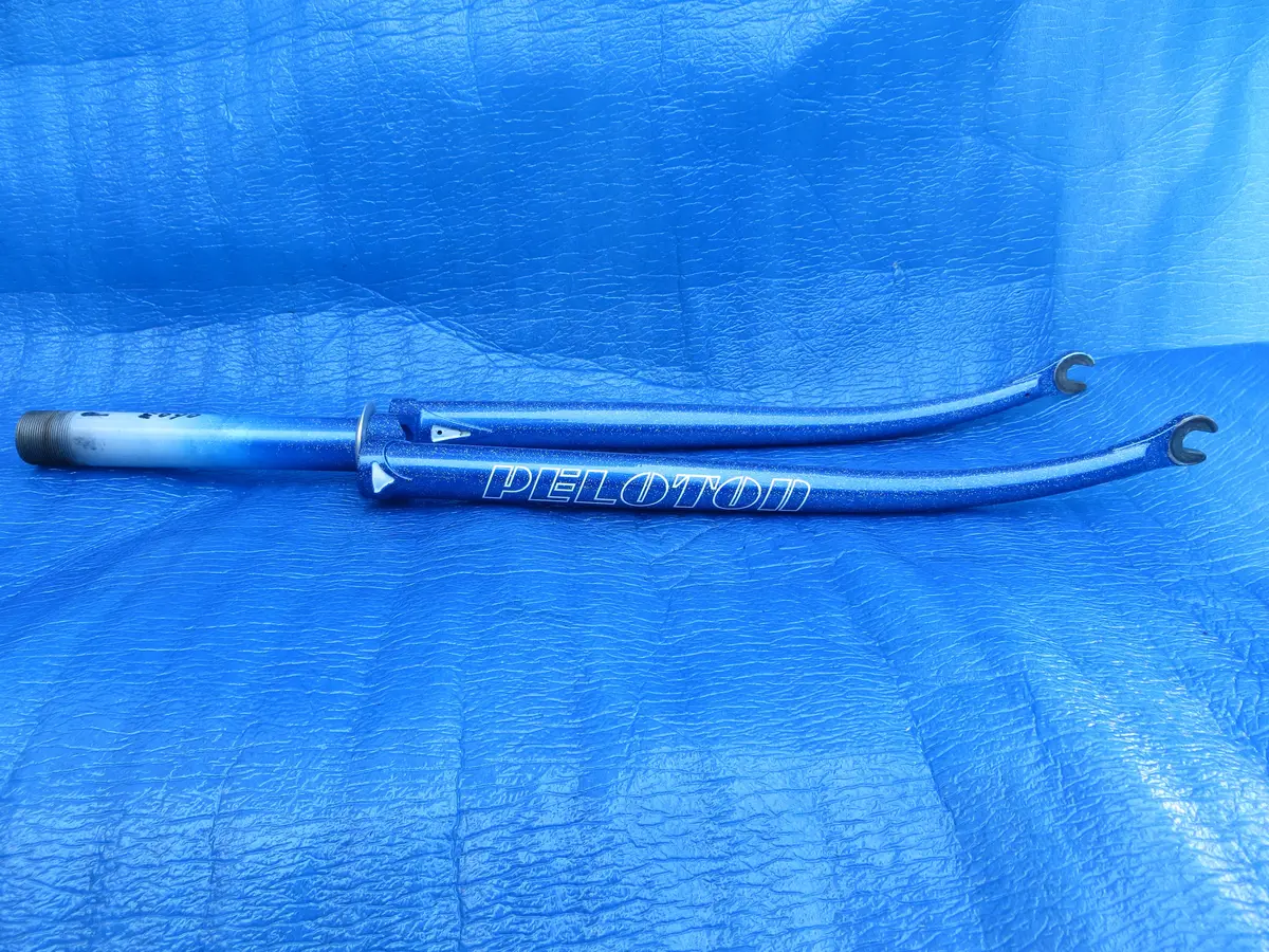 Peloton Front Fork 158Mm Steering Column Length / 9Mm Axle Slot /260403 1