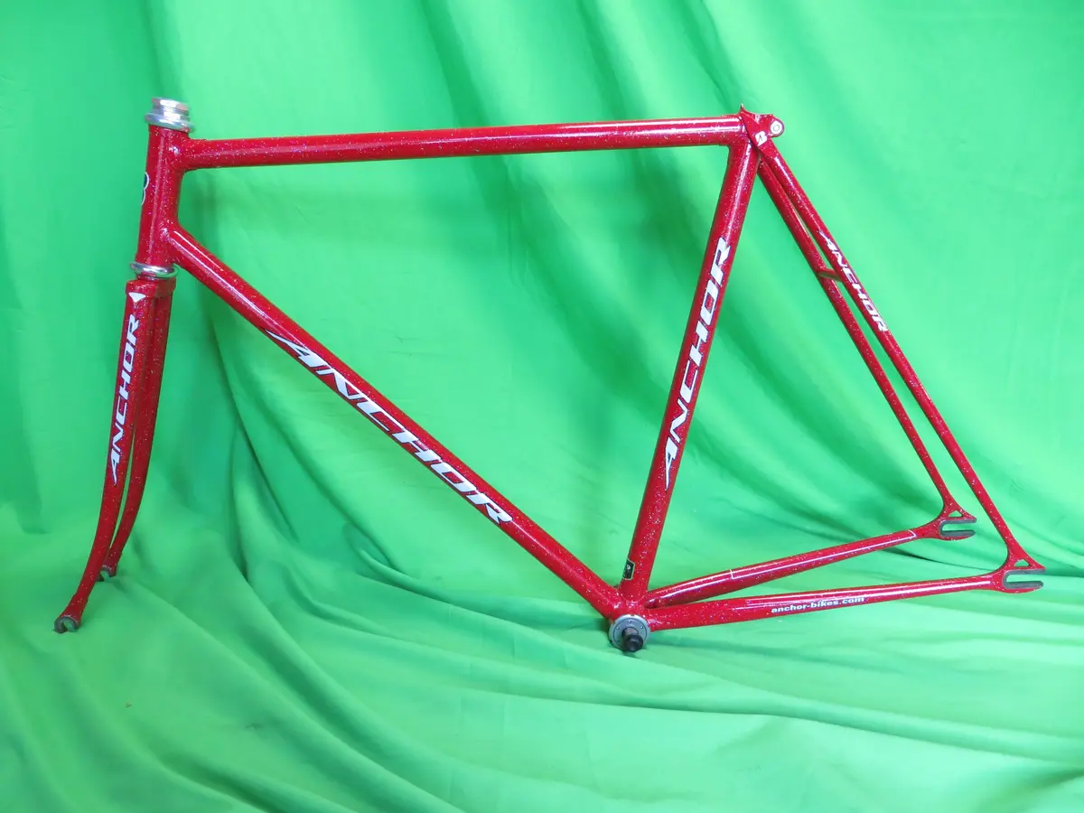 Anchor Kaisei 019 // Red With Rainbow Flake // 53Cm 1