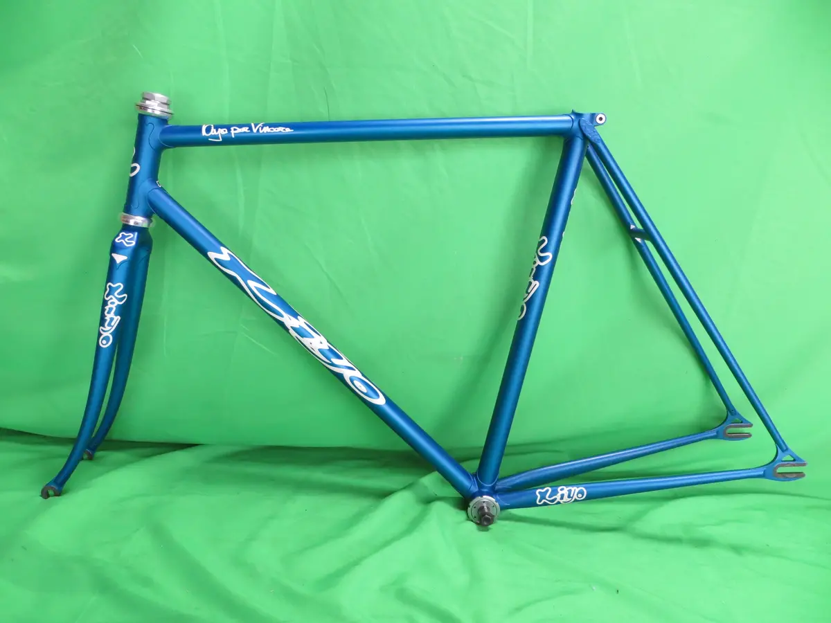 Kiyo Miyazawa // Matte Blue // 53Cm 1