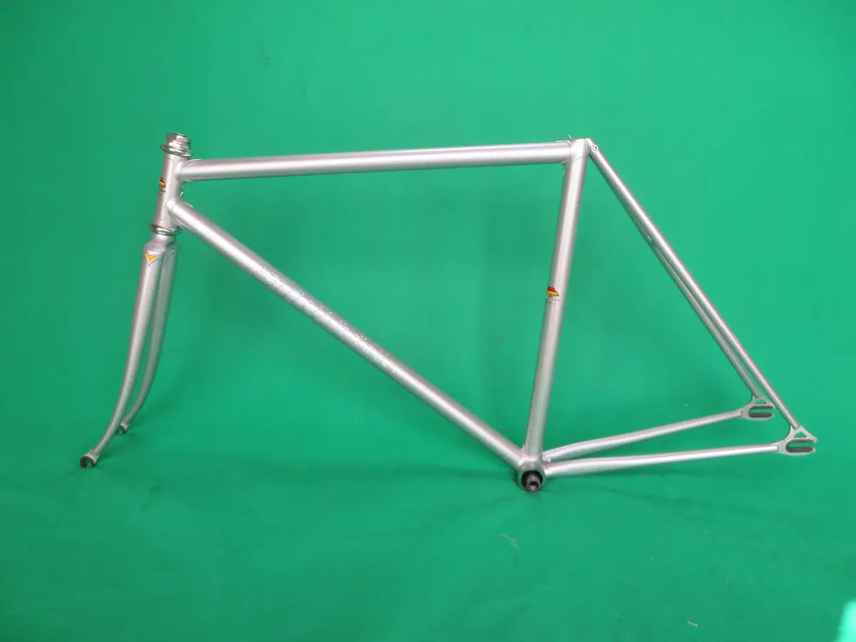 Stratos // Silver // 50Cm 1