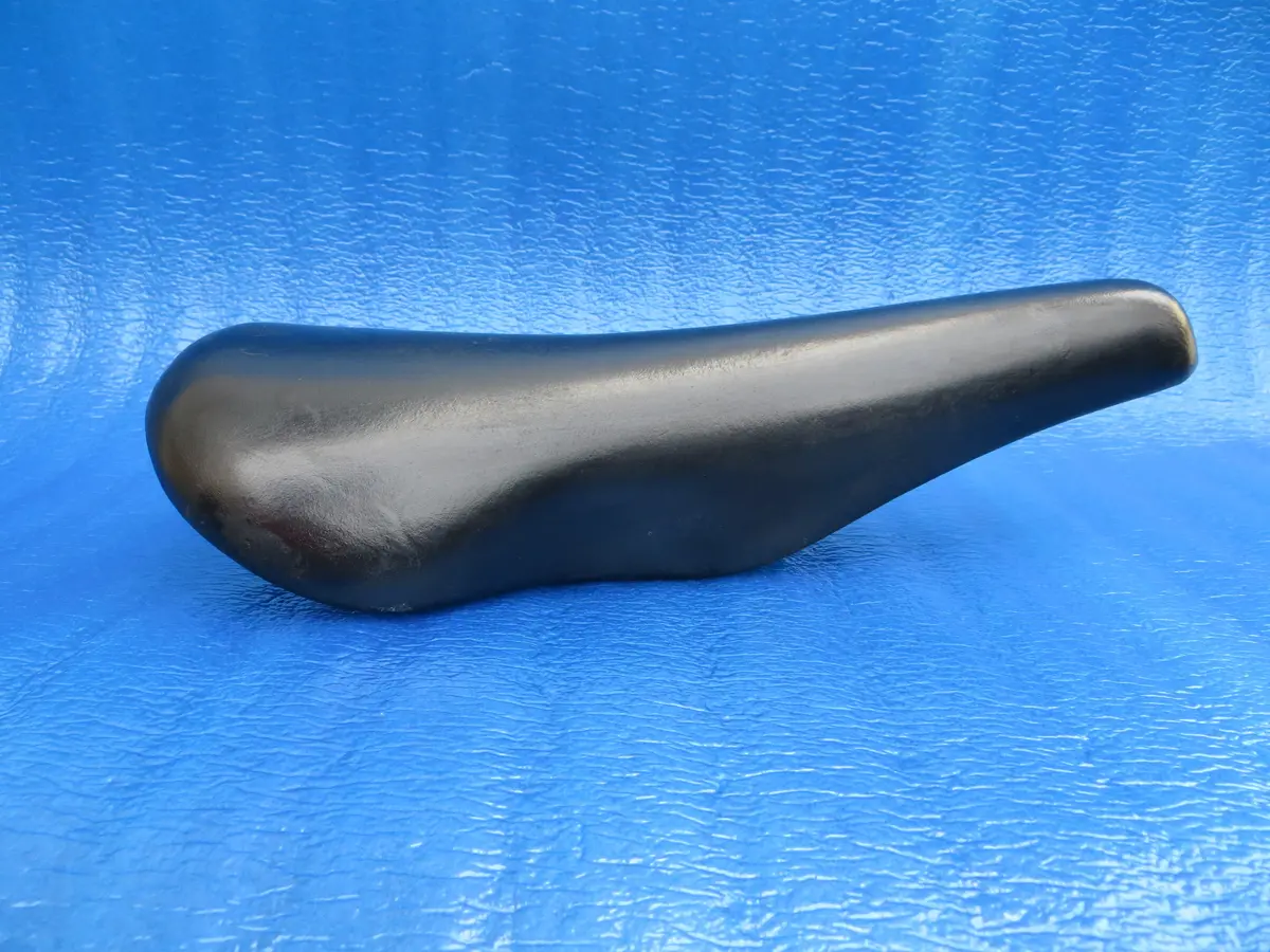 Kashima Five Gold Fg-4P 44Mm Njs Unpadded Saddle  (26040905) 1