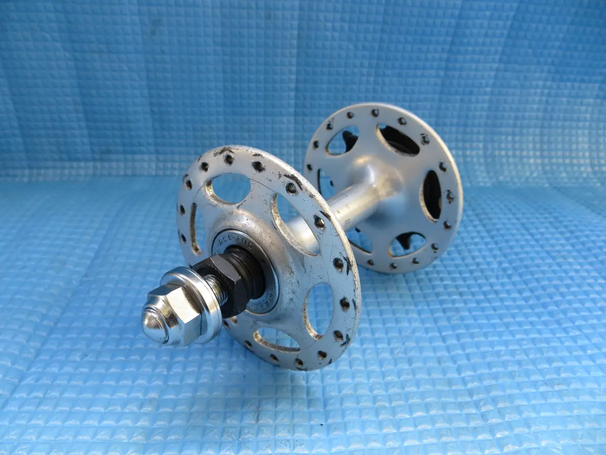 Shimano Dura Ace Hb-7520 36H 120Mm Rear Hub One Sided Fixed Bia  (22092852) 1
