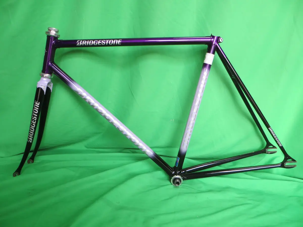 Bridgestone // Purple / Midnight Purple / Violet Fade  // 52Cm 1