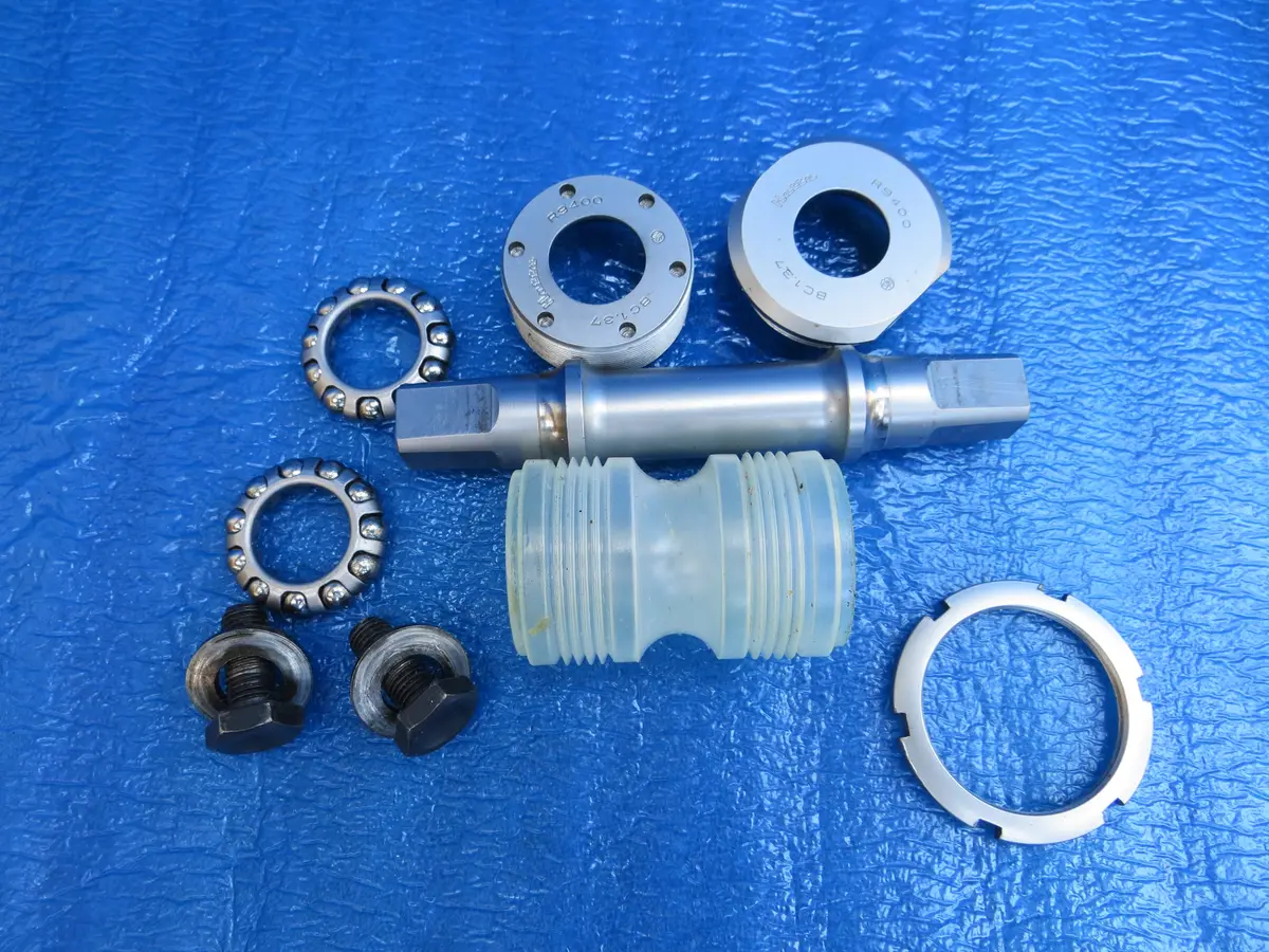 Hatta R9400 Njs Bottom Bracket 68Mm-109Mm Iso English (26041923) 1