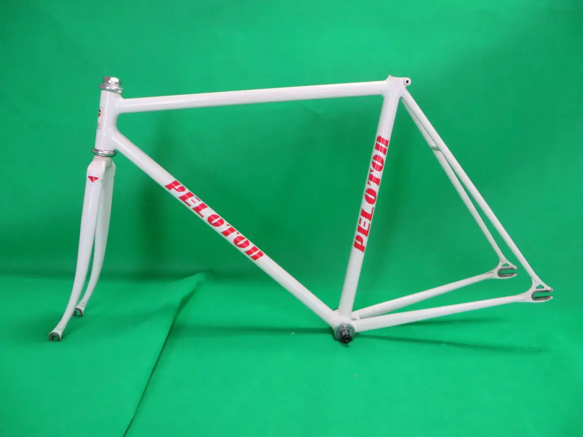 Peloton // White // 51.5Cm 1