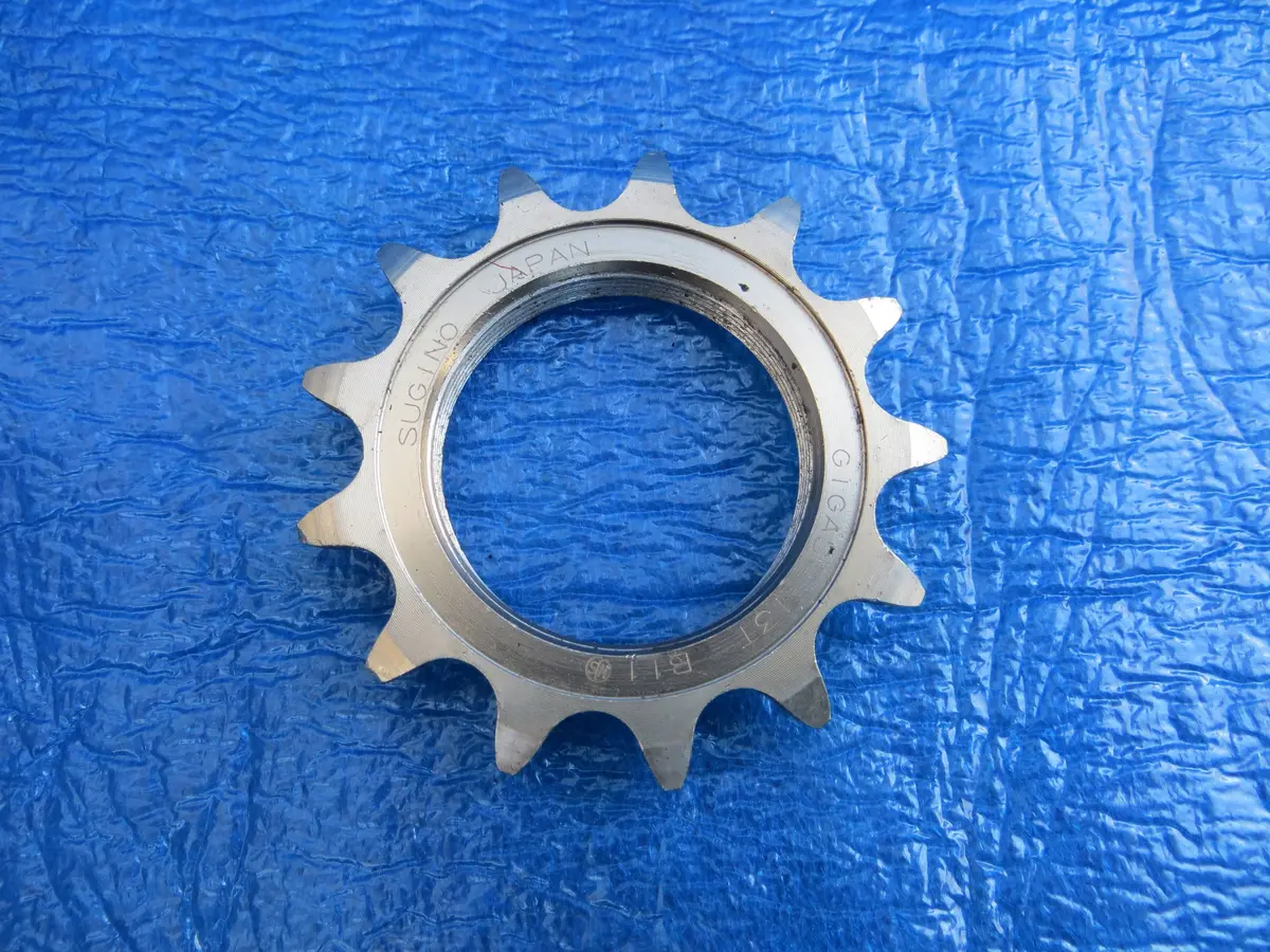 Sugino Gigas 13T 1/8” Track Cog Njs (24120211) 1