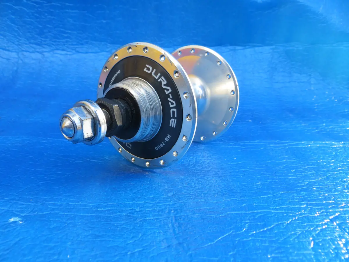 Shimano Dura Ace Hb-7600 36H 120Mm Rear Hub Njs (24012919) 1