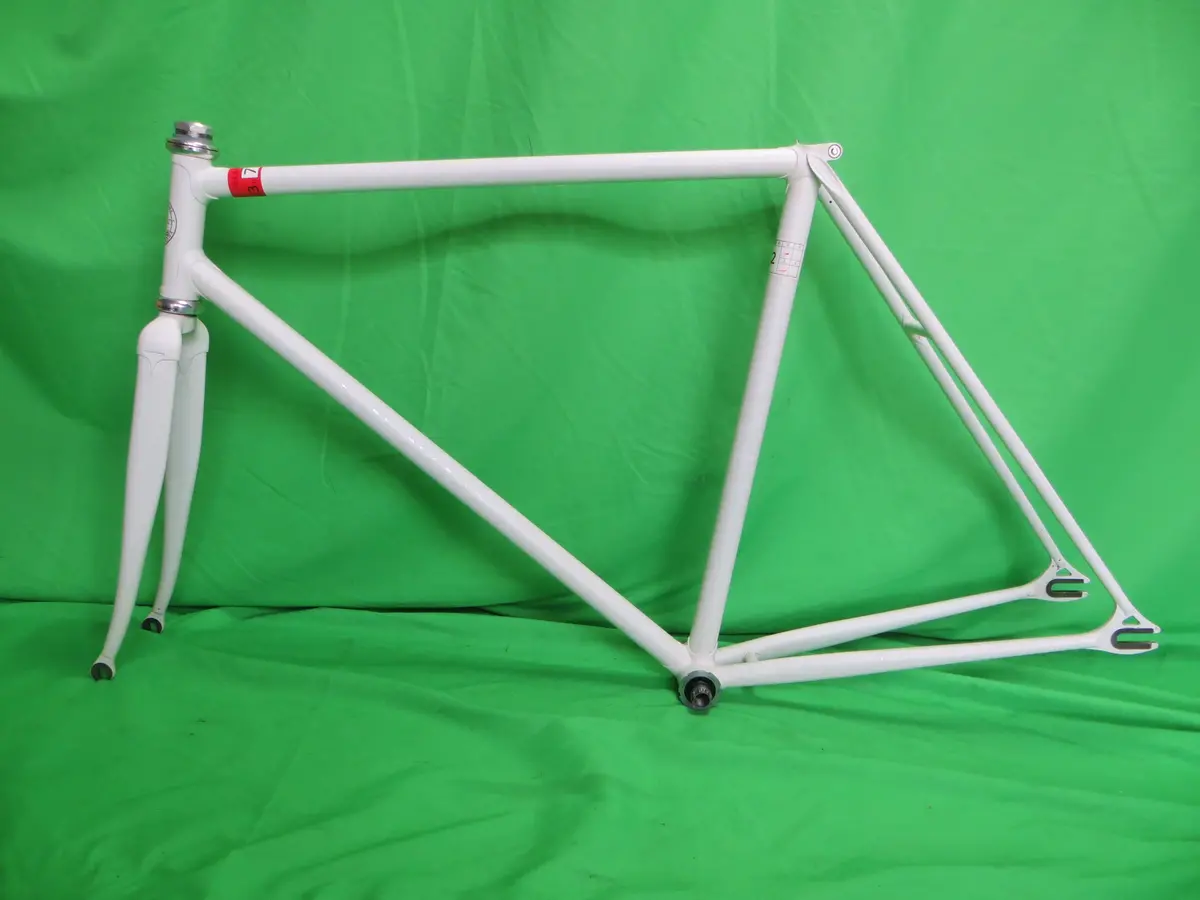 Levant Columbus Max Fork // Matte White // 54Cm 1