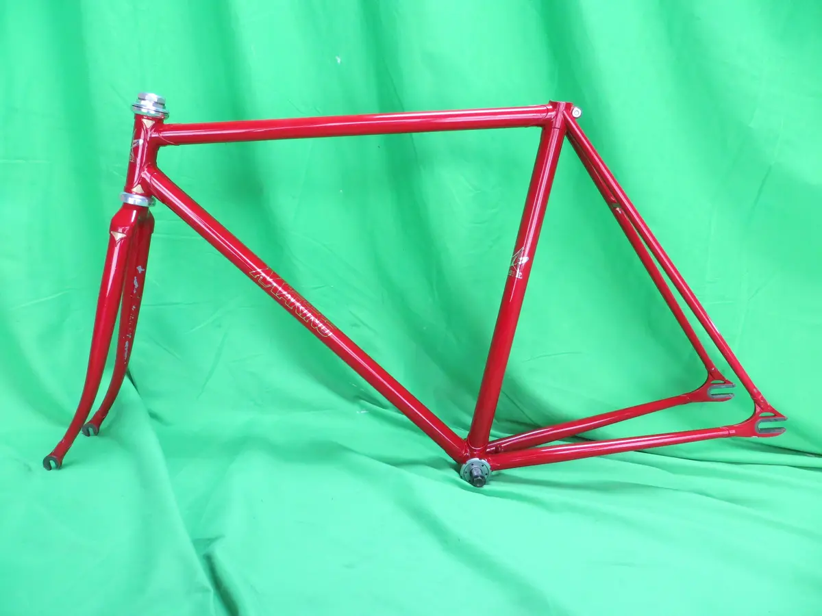 Makino // Red Metallic // 50.5Cm 1