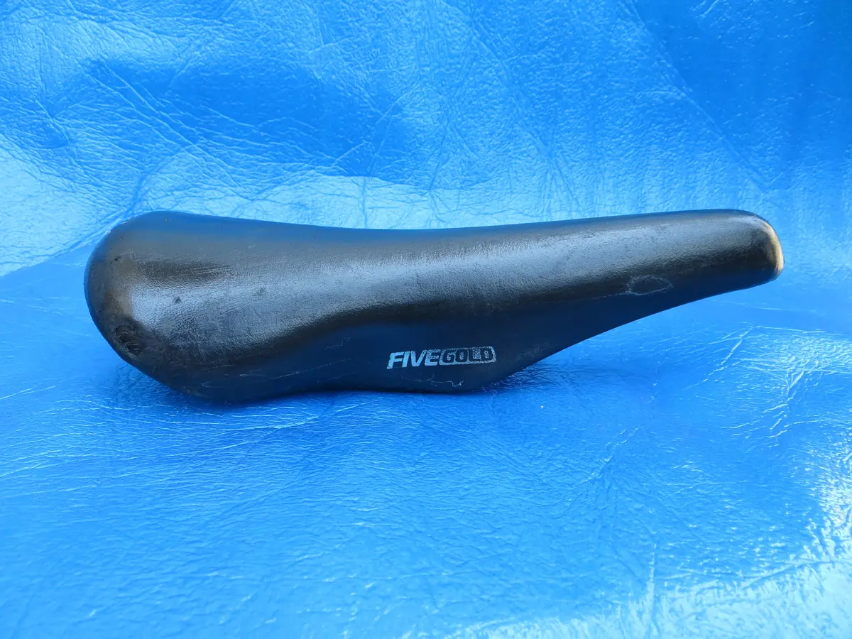 Kashima Five Gold Fg-4P 44Mm Njs Unpadded Saddle (23061751) 1