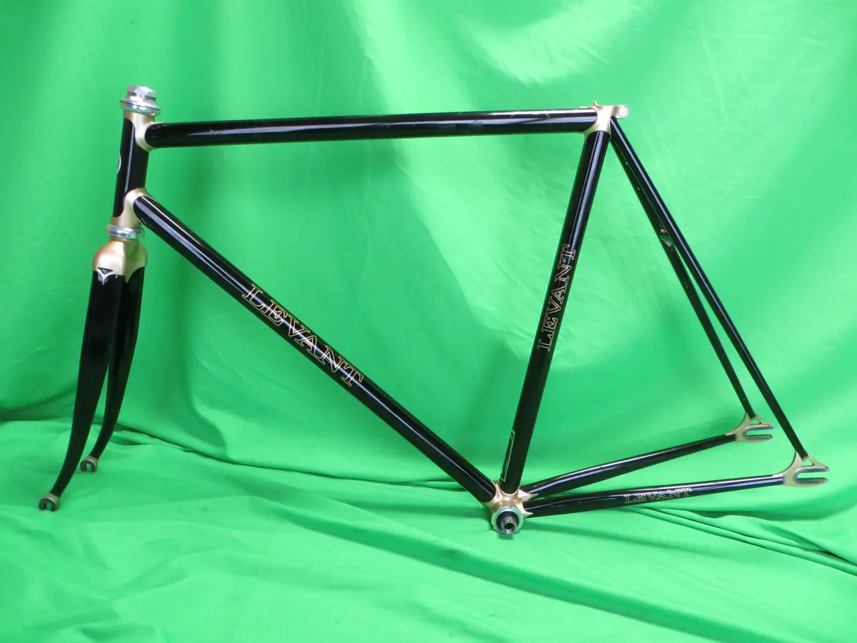 Levant Columbus Max Fork // Black / Gold  // 55Cm 1
