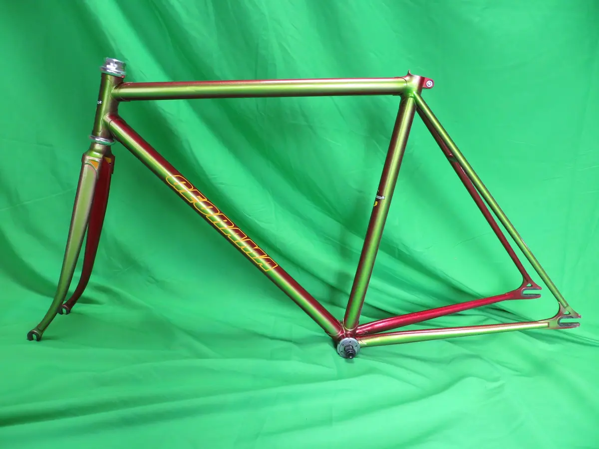 Georama // Red Green Metallic Two Tone // 50Cm 1