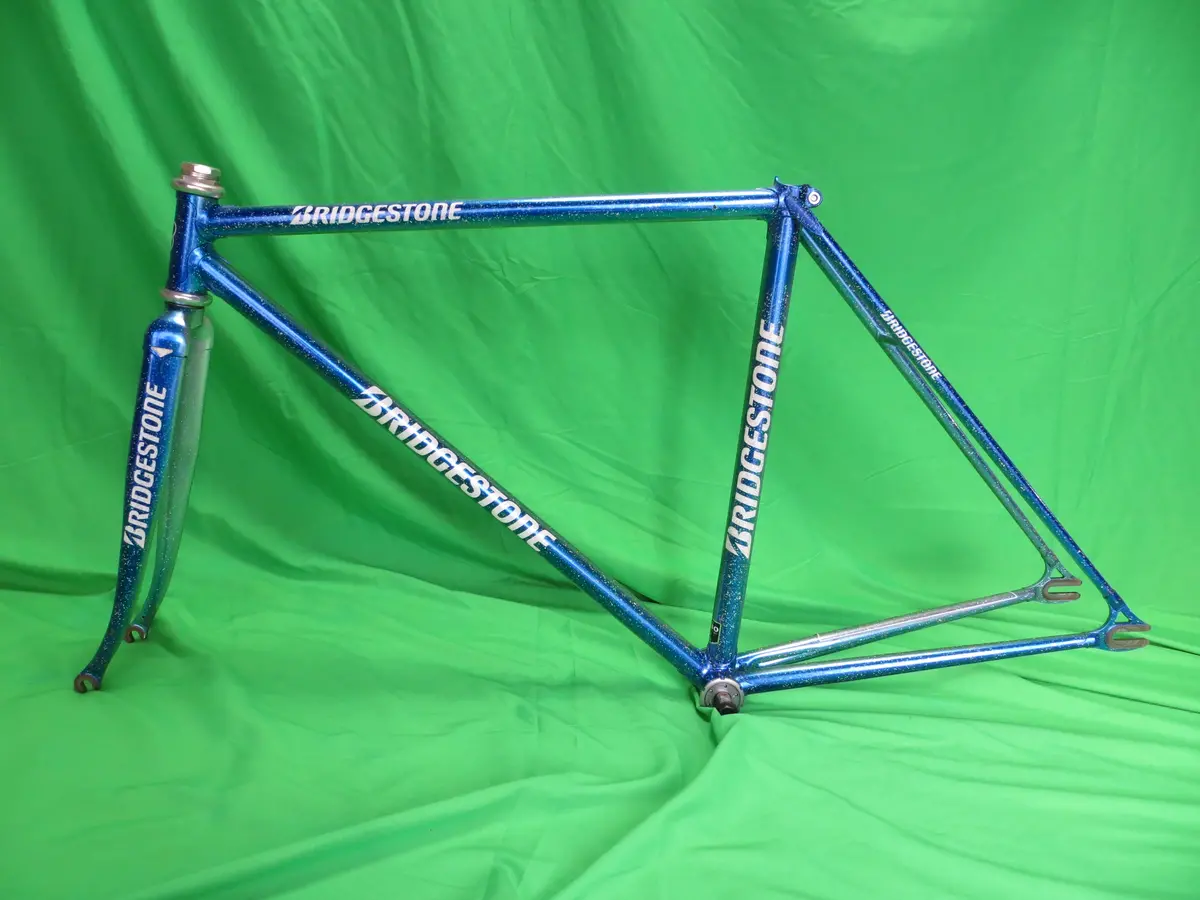 Bridgestone Columbus Max Fork // Blue Metallic Silver Fade With Super Rainbow Flake // 48.5Cm 1