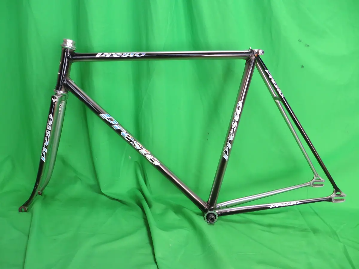 Presto // Black / Mach Silver Fade // 52.5Cm 1