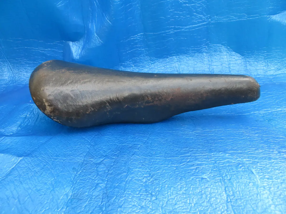 Kashima Five Gold Fg-7P 30Mm Njs Unpadded Saddle  (24021404) 1