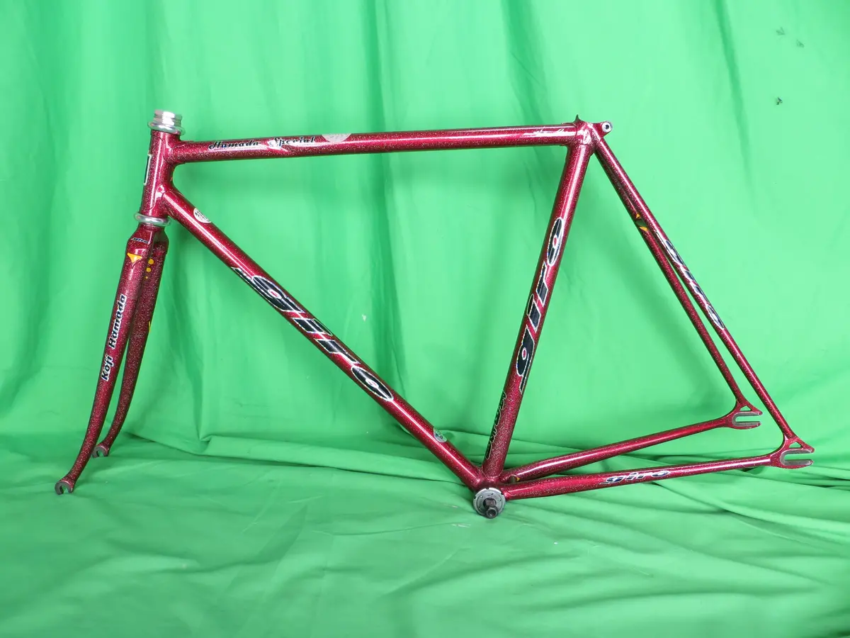 Giro // Red Metallic With Rainbow Flake // 51Cm 1