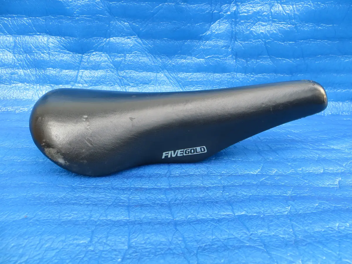 Kashima Five Gold Fg-4P 44Mm Njs Unpadded Saddle  (25091804) 1