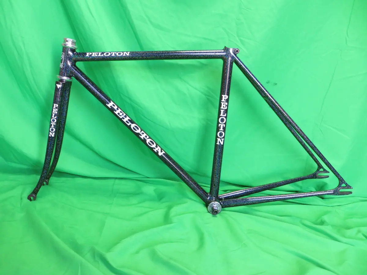 Peloton Mini // Black With Super Rainbow Flake // 48Cm 1