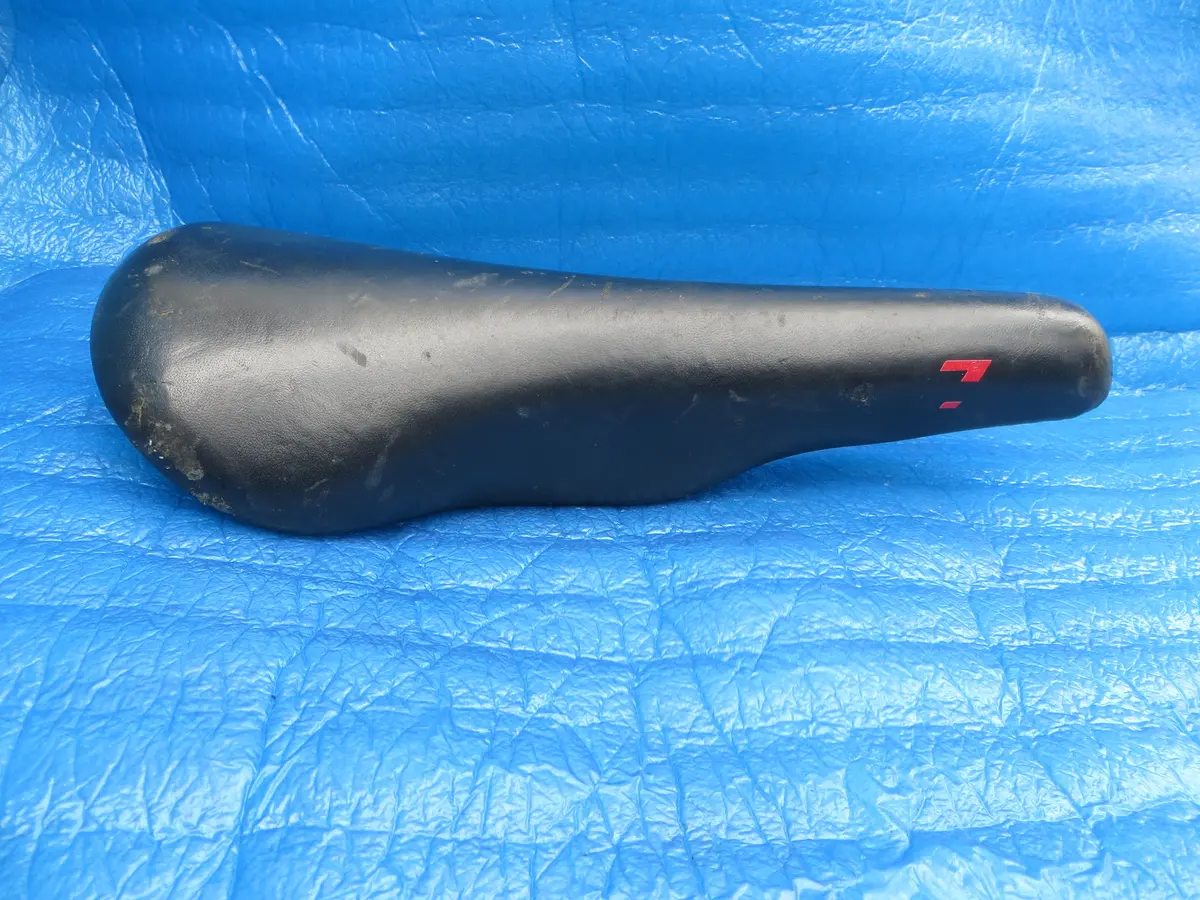 Kashima Five Gold Fg-7P 30Mm Njs Unpadded Saddle (25092127) 1
