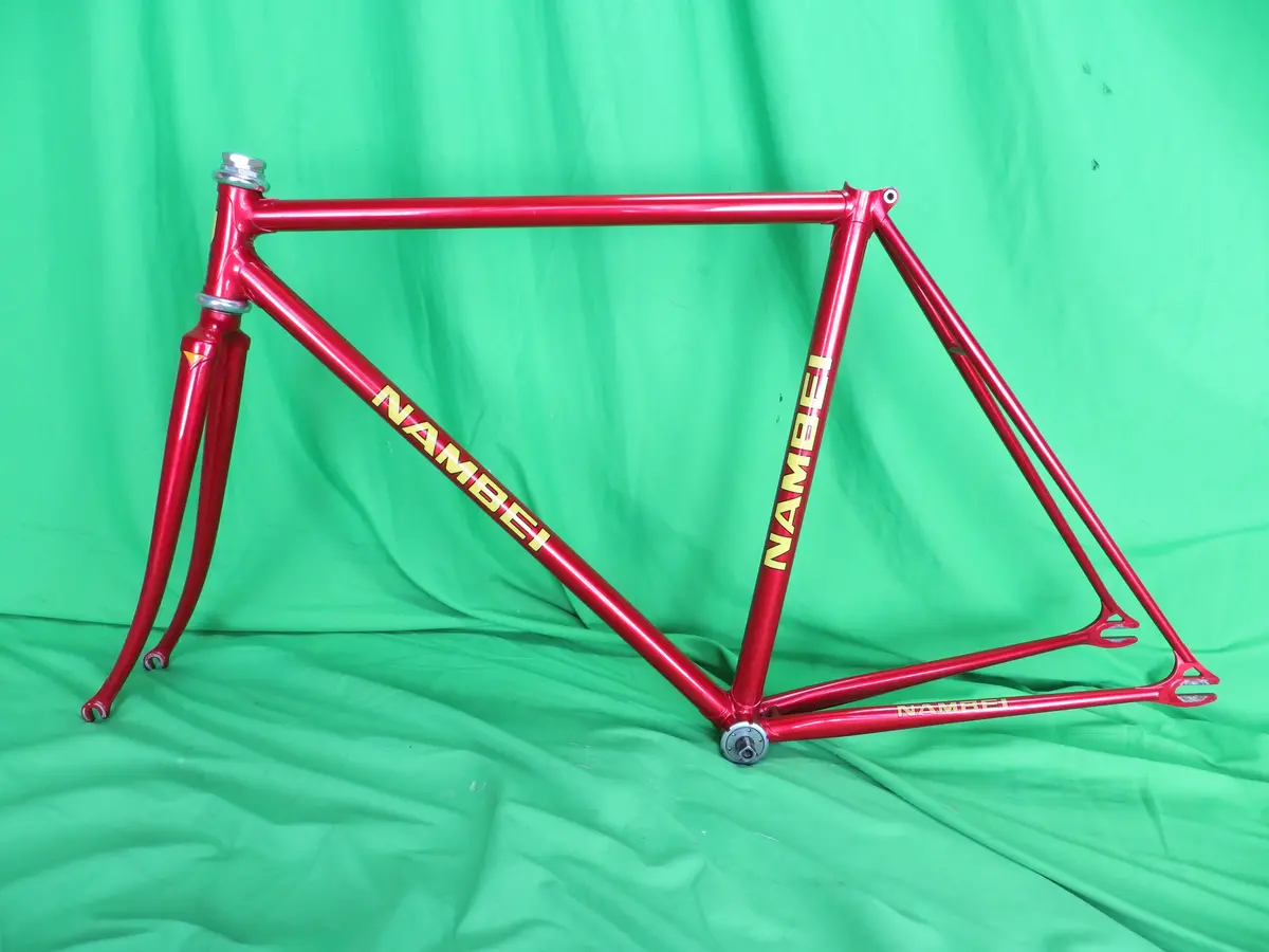 Nambei // Red Metallic // 49Cm 1