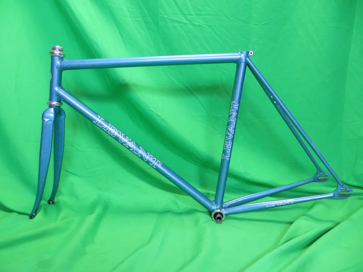 Levant Columbus Max Fork // Light Blue With Rainbow Flake // 52Cm 1
