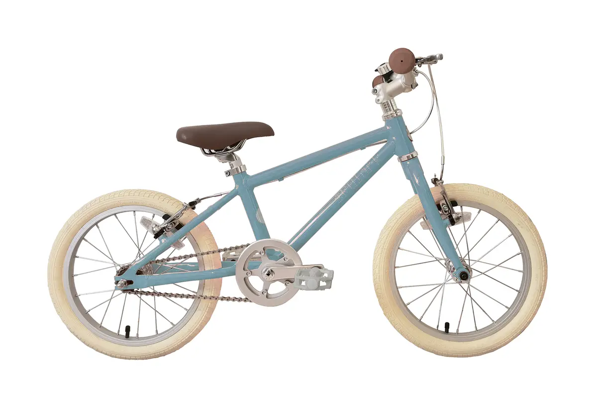 Skylark 16" Wheel 1