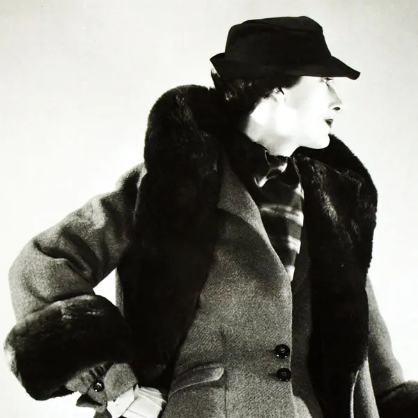 Tailleur De Lucien Lelong, Photographie D'époque Du Studio Deutsch (Circa 1935) 2