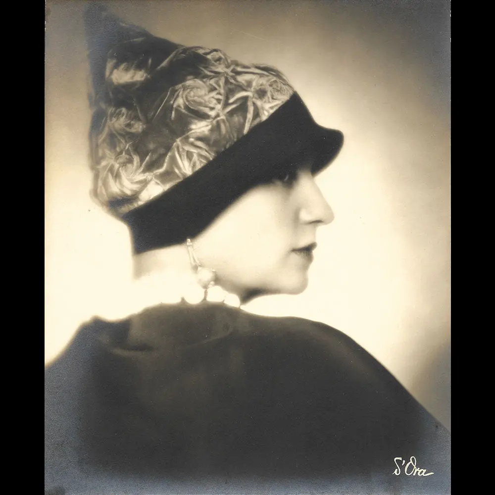 Agnès Rittener - Portrait De La Modiste, Tirage De D'ora (1928) 1