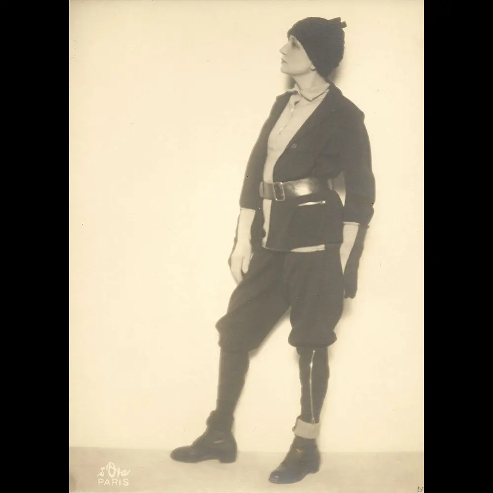 Agnès Rittener - Portrait De La Modiste En Tenue D'alpiniste De Schiaparelli, Tirage De D'ora (1929) 1