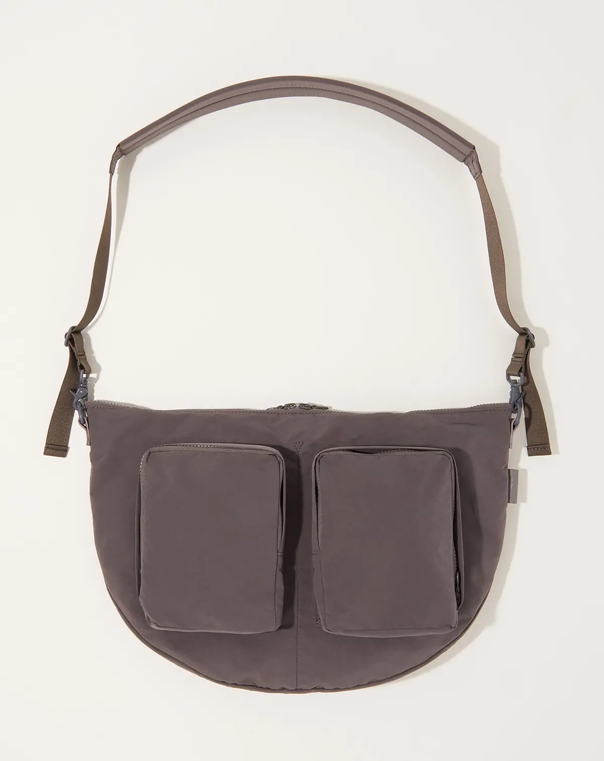 Split Yarn Bodybag In Grey 1