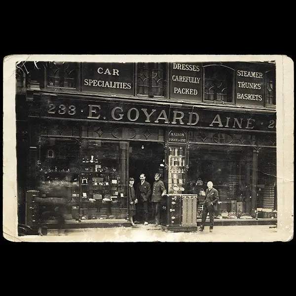 Goyard - Employés Posant Devant Le Malletier, 233 Rue Saint-Honoré À Paris (Circa 1910) 1