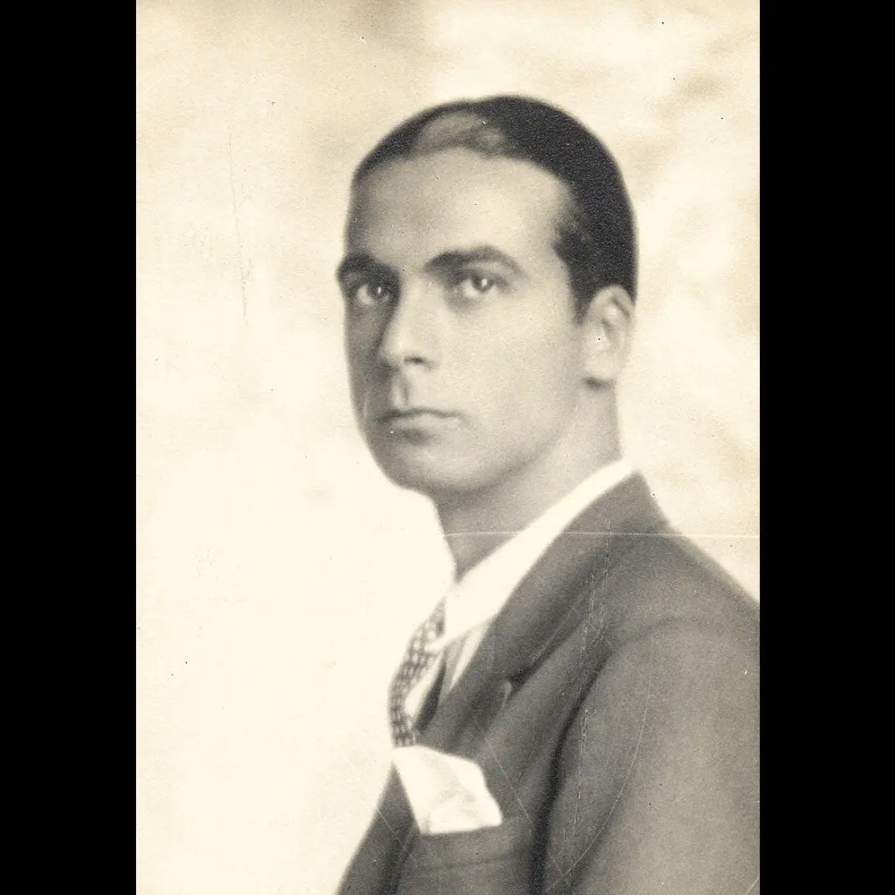 Balenciaga - Portrait Par Boris Lipnitzki (1927) 1