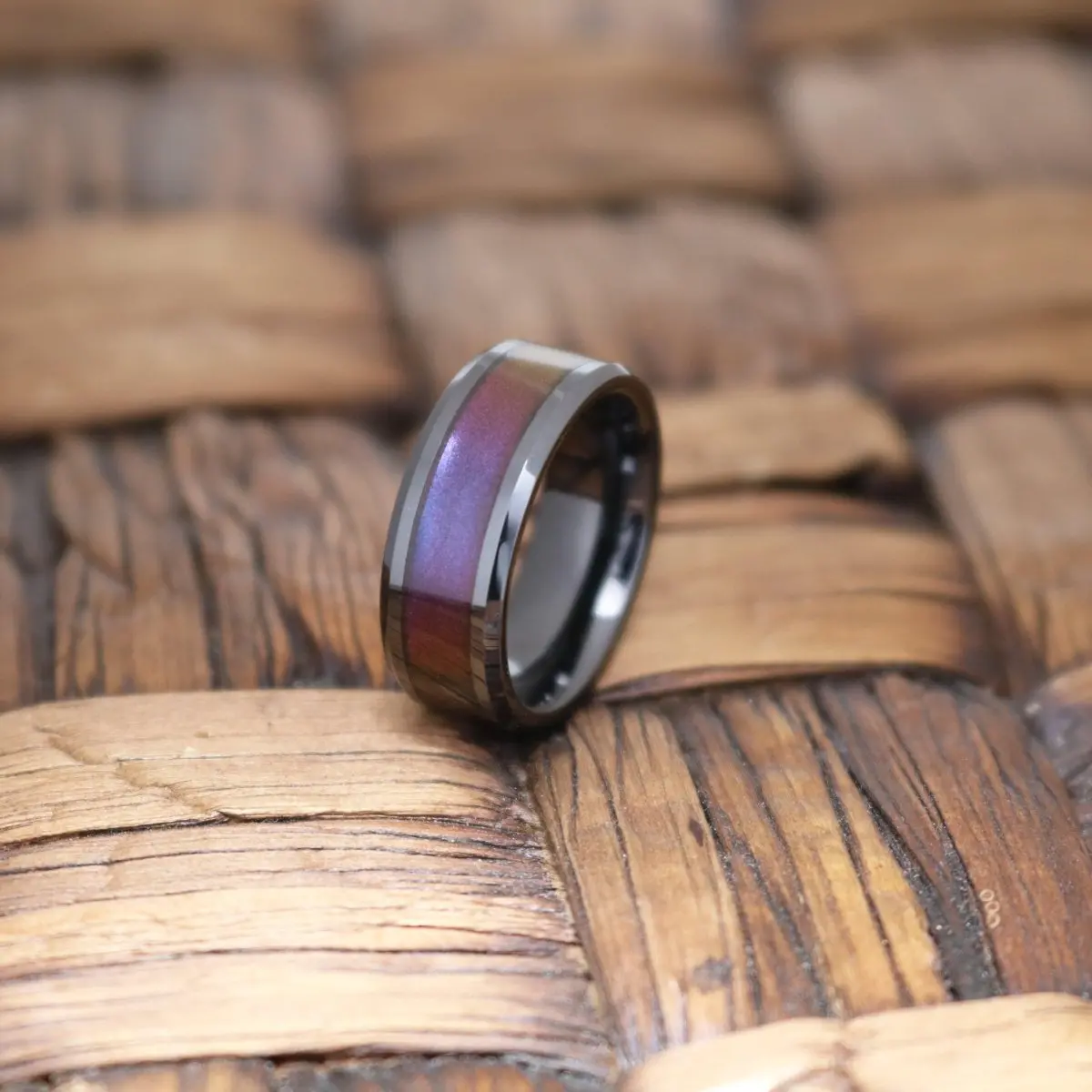 Barracuda | Black Ceramic Ring, Blue & Purple Color Changing Inlay, Beveled 4