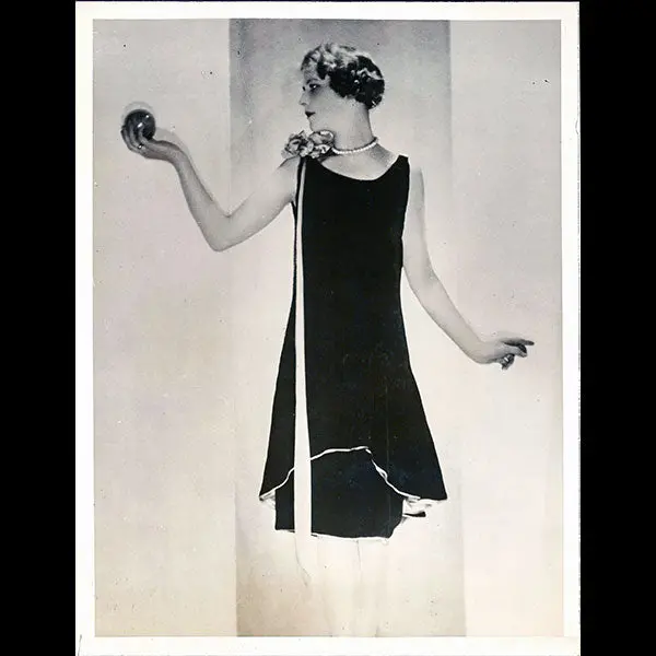 Jenny - Robe Du Soir De Velours Noir Et De Satin Rose (1929) 1