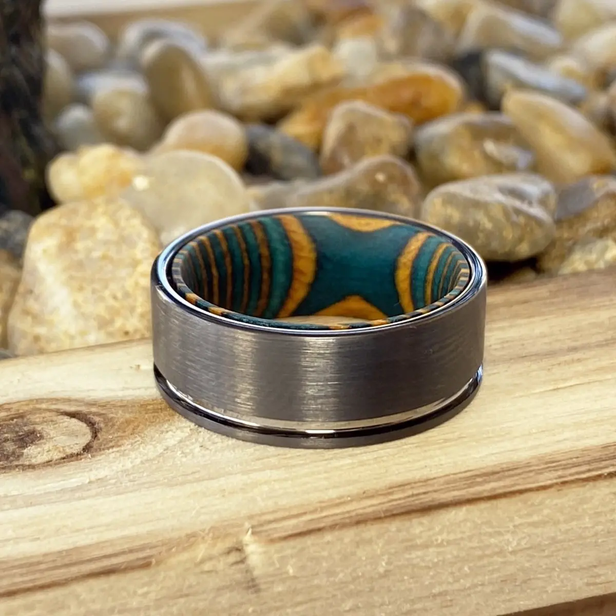 Beck | Green And Yellow Wood, Gunmetal Tungsten Offset Groove 4