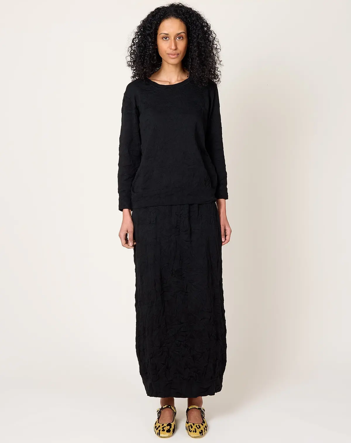Crinkled Summer Knit Top In Black 1