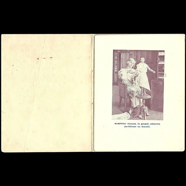 Madeleine Vionnet - Livret De Présentation De La Maison Avenue Montaigne (Circa 1925) 2