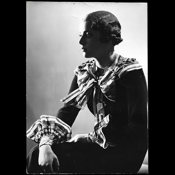 Jean Patou - Ensemble Bordé D'écossais, Tirage D'époque De Luigi Diaz (1934) 1