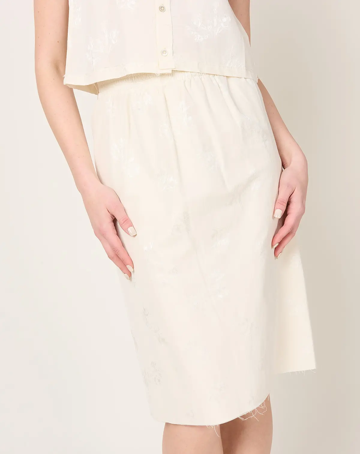 Grandma Skirt In Off White Flower Jacquard 2
