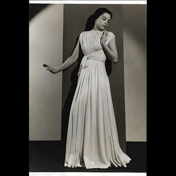 Robe D'alix, Photographie De François Kollar (1939) 1