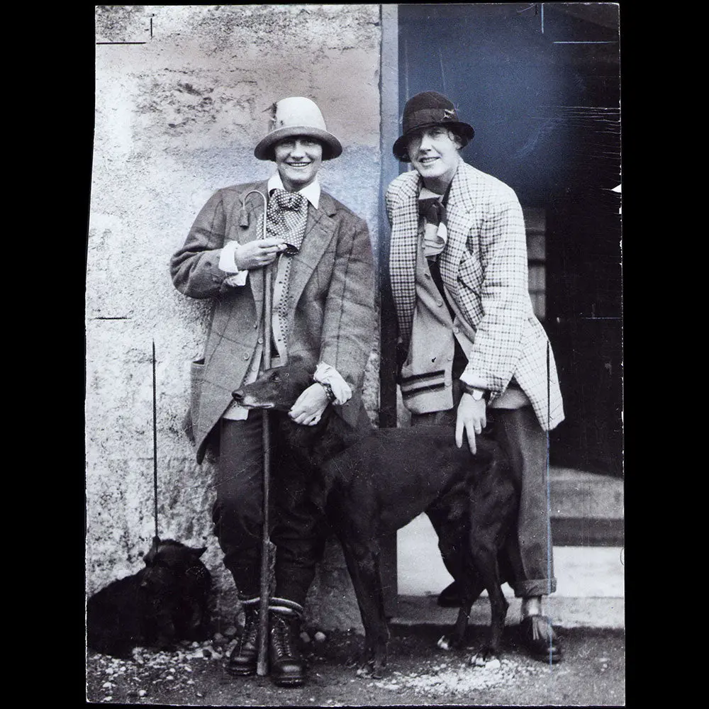 Chanel - Gabrielle Chanel Et Vera Bate À Lochmore En 1928, Tirage Postérieur 1