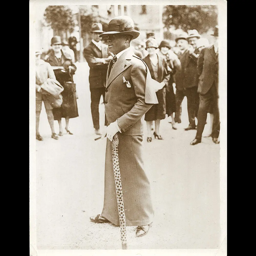 Le Costume Charleston Fait Fureur À Paris (1927) 1
